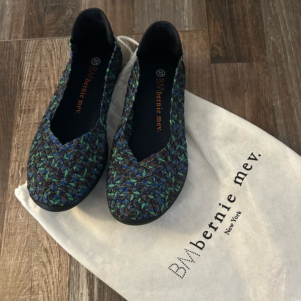bernie mev. Multicolor Woven Ballet Flats in Blue and Green